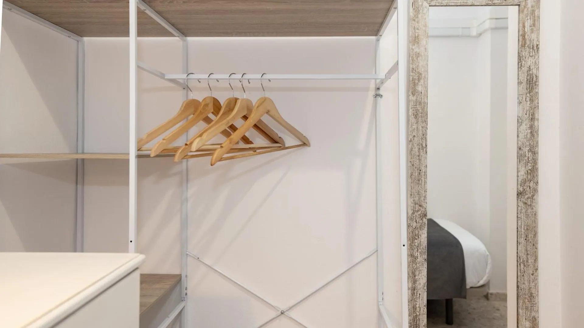 Apartamentos Trianasol Seville 0*,