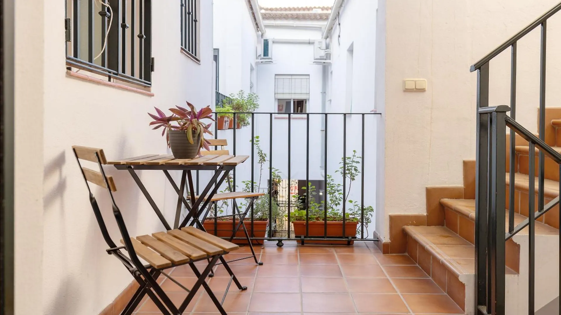 Apartamentos Trianasol Seville