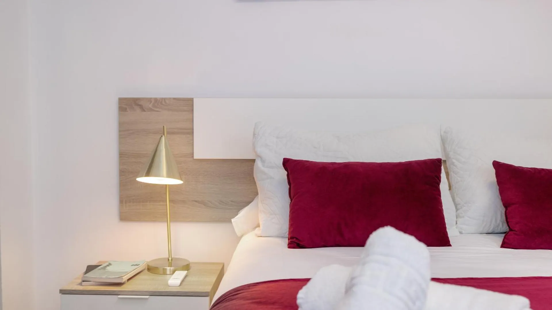 Apartamentos Trianasol Seville Spain